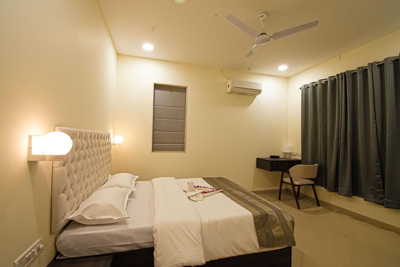 Mizzle Exotica Lonavala Apartment Екстериор снимка