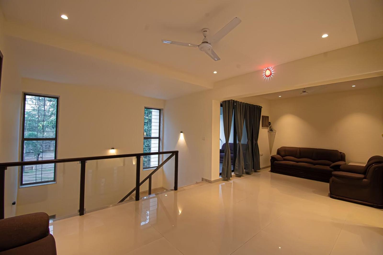 Mizzle Exotica Lonavala Apartment Екстериор снимка