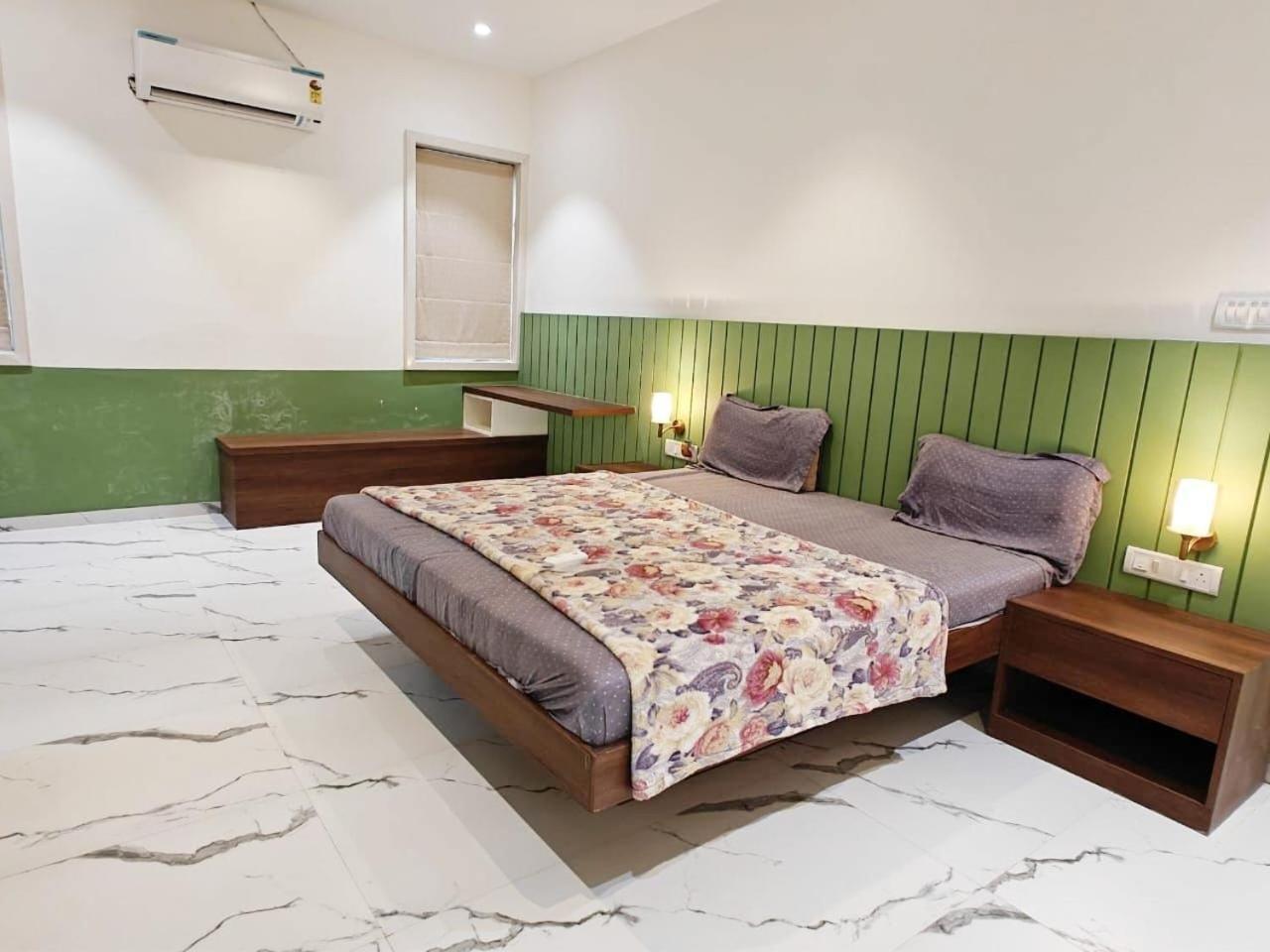 Mizzle Exotica Lonavala Apartment Екстериор снимка